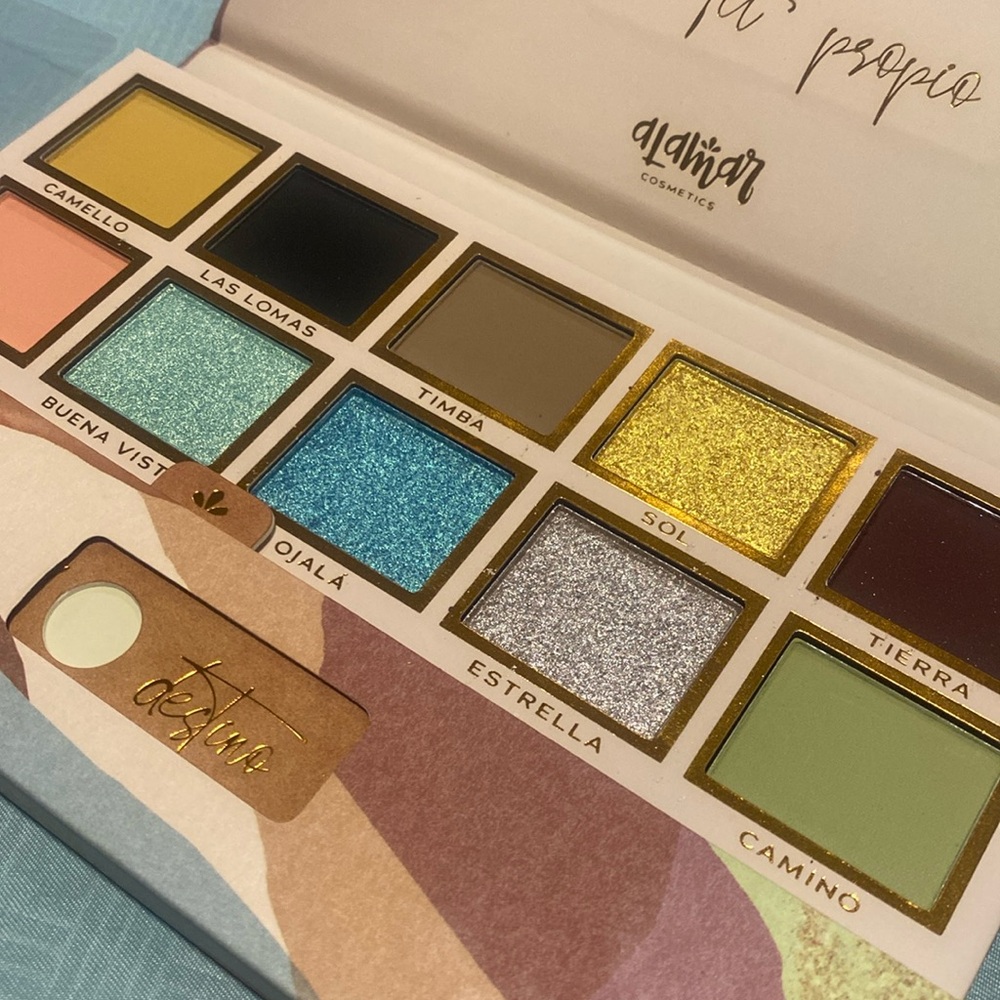 💋NEW💋 Alamar Cosmetics Destino Eyeshadow Palette